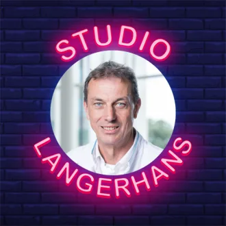 Logo podcast experts 500 Ceestack